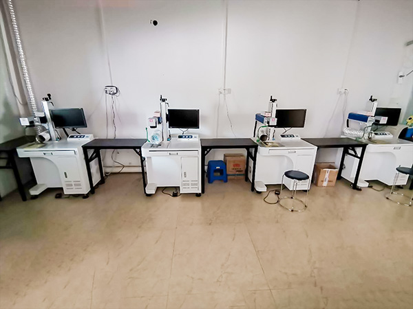 激光加工處理設(shè)備